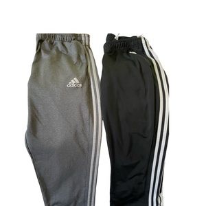Size Med Addidas Pants